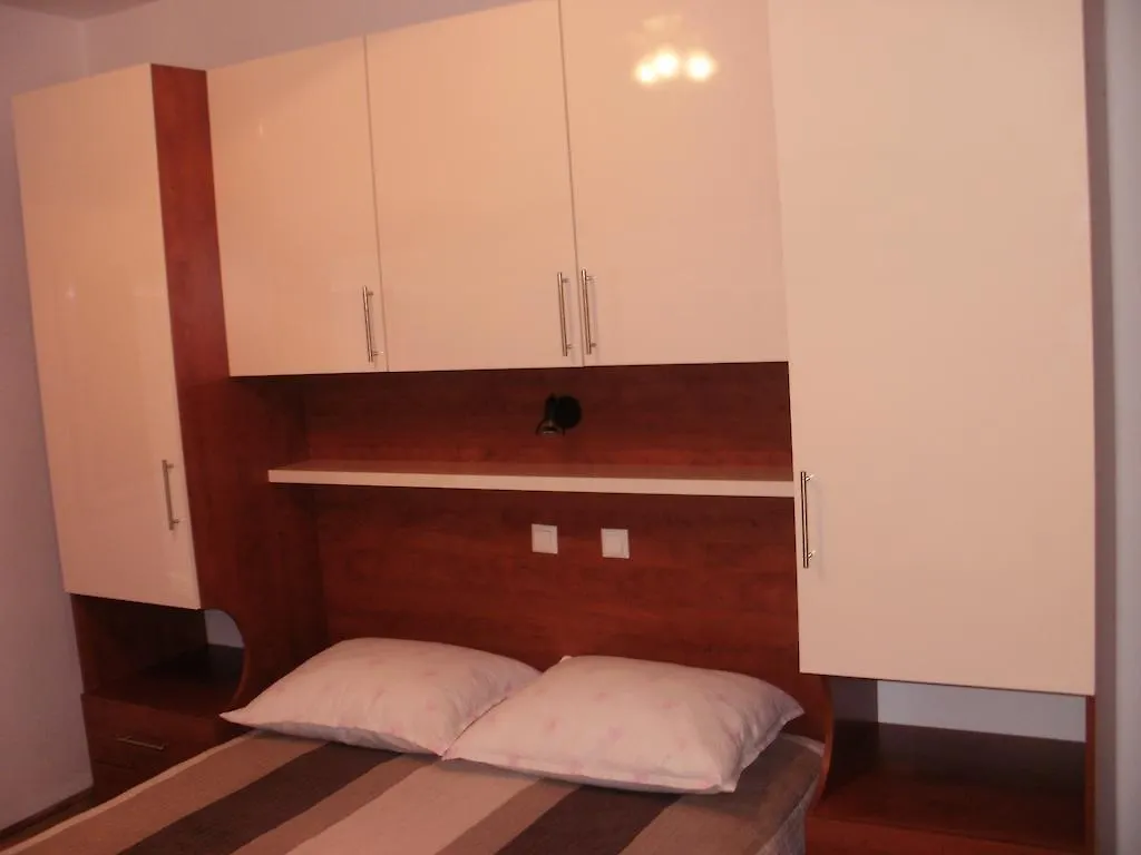 Apartments Jurlina Seline 0*,  Croatia