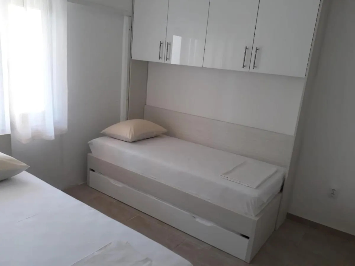 Apartments Jurlina Seline Croatia
