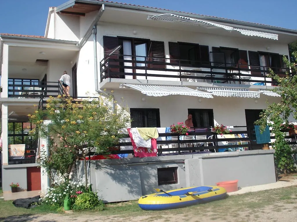 Apartments Jurlina Seline