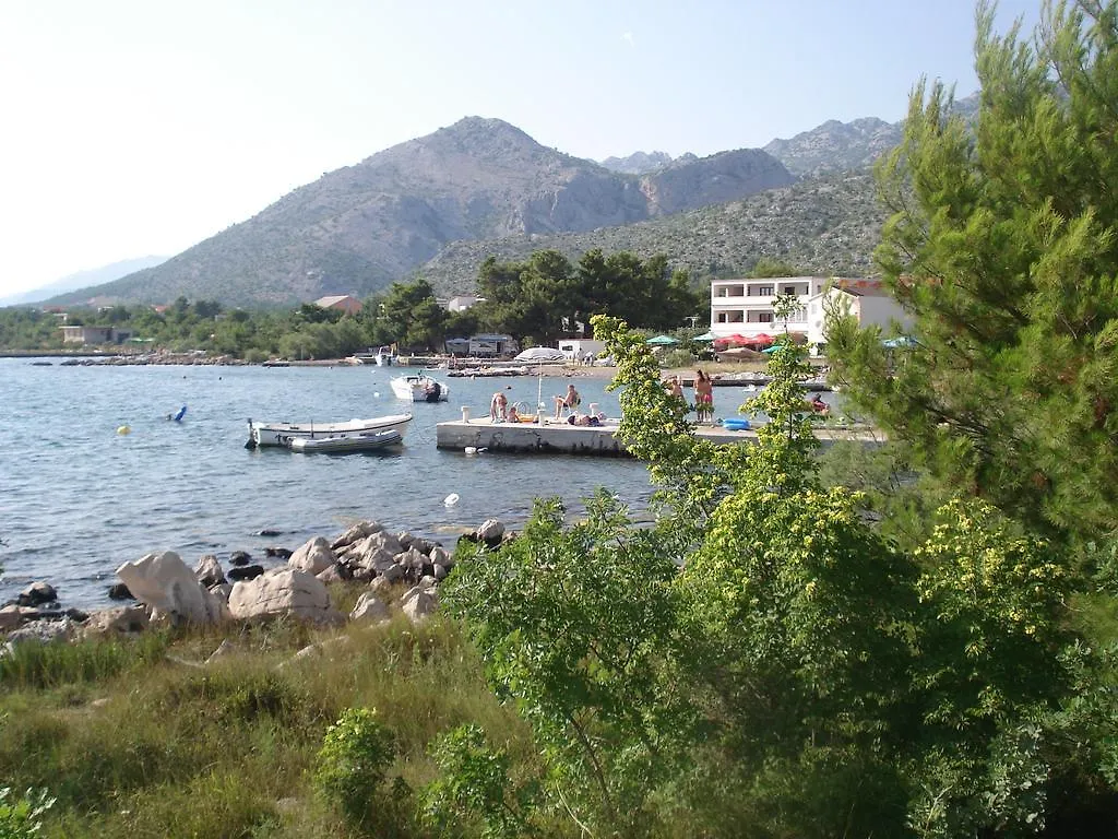 Apartments Jurlina Seline