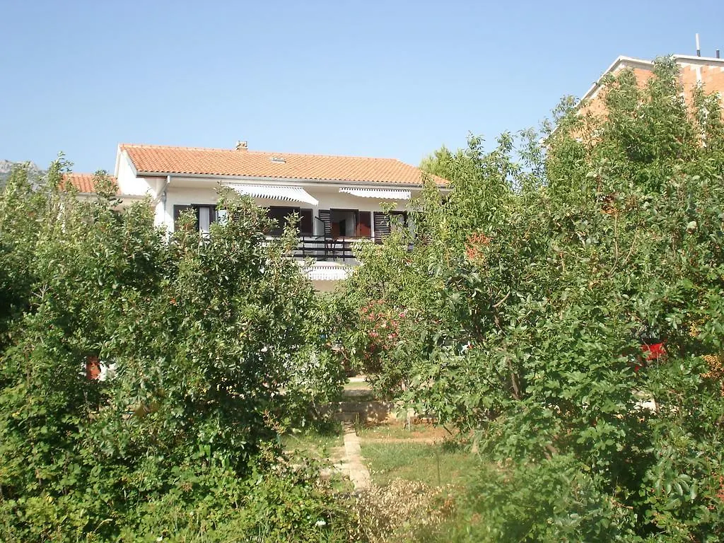 Apartments Jurlina Seline