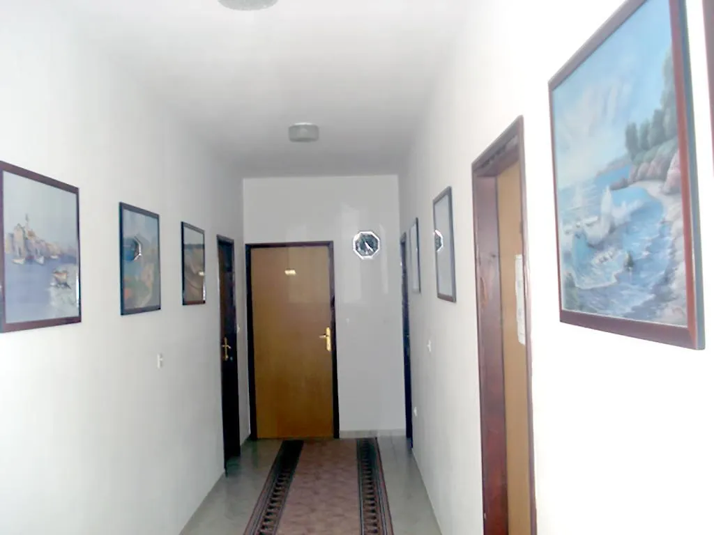Apartments Jurlina Seline