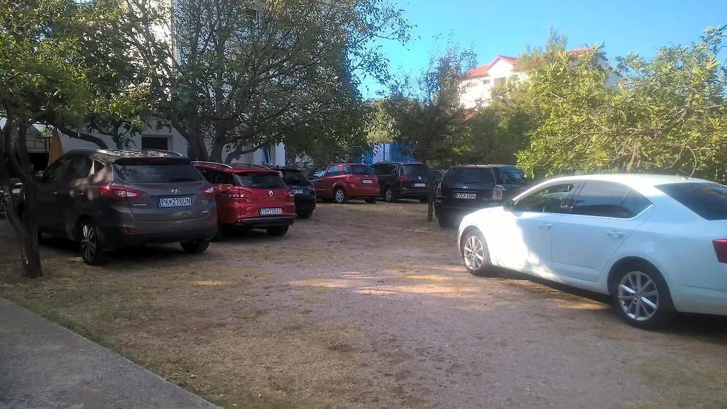 Apartments Jurlina Seline