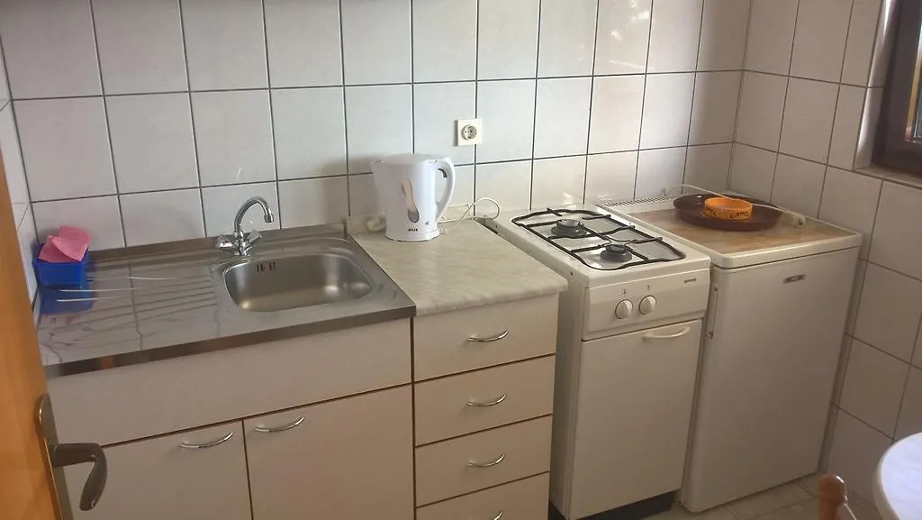 Apartments Jurlina Seline Croatia