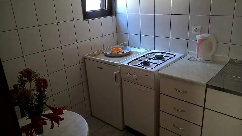 Apartments Jurlina Seline