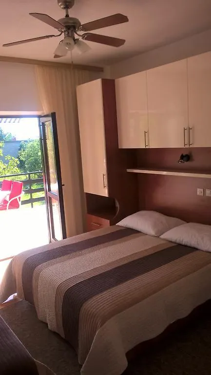 Apartments Jurlina Seline