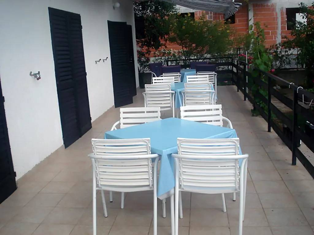 Apartments Jurlina Seline Croatia